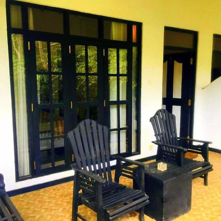 Flower Garden Eco Village Sigiriya Bagian luar foto